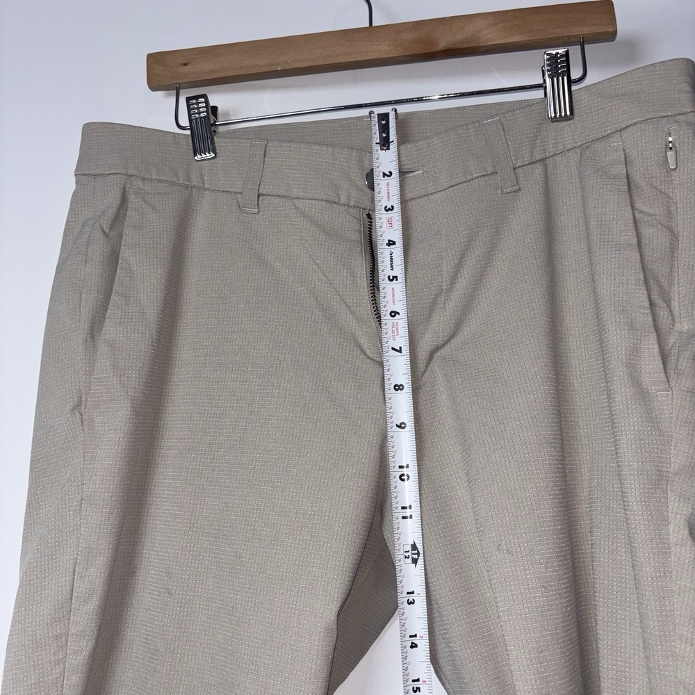Lululemon Commission Slim Ventlight WovenAir Vapor Pants Mens Size 35 - Picture 6 of 9
